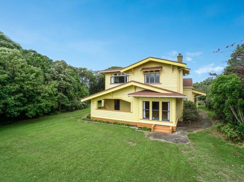 64 Karaka Street, Manaia