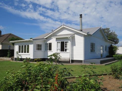 2 Wright Street, Dannevirke