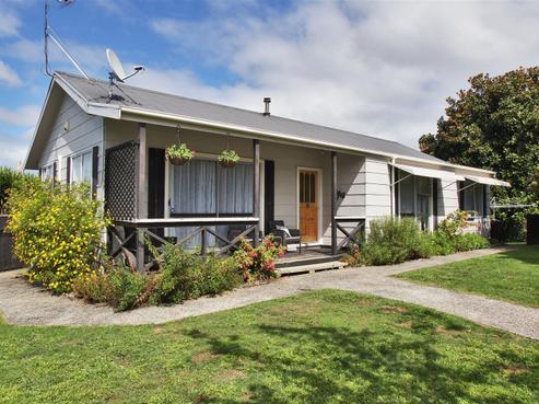83 Fairview Street, Chartwell