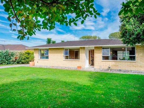 15 Nimmo Avenue West, Waikanae