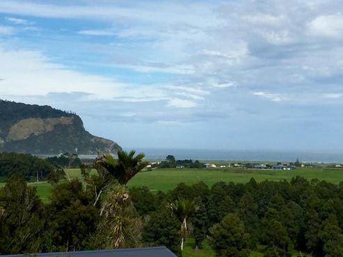 37 Wangapeka Road, Karamea