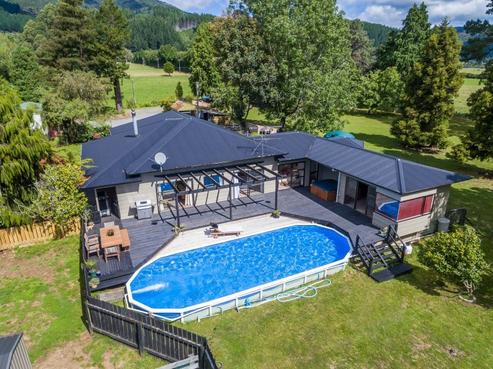 119 Colletts Road, Mangaroa