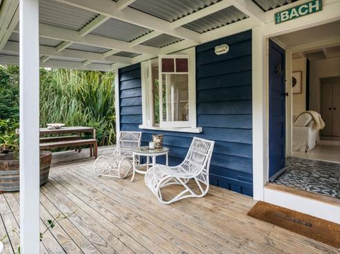 27 Lannan Road, Surfdale
