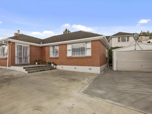 97 Bird Grove, Stokes Valley