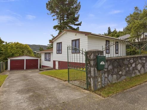 3 Takanini Grove, Stokes Valley