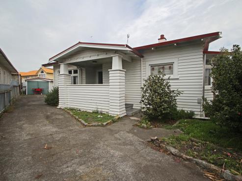 12 Edwardes Street, Napier South