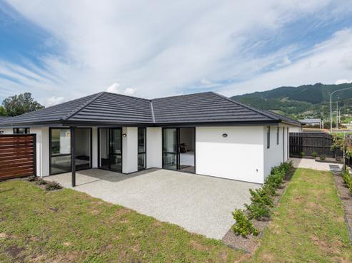 13 Carmello Grove, Richmond
