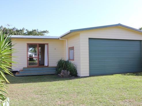 39 Charles Green Drive, Cooks Beach