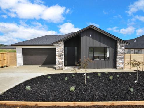 12 Gilbransen Road, Kumeu