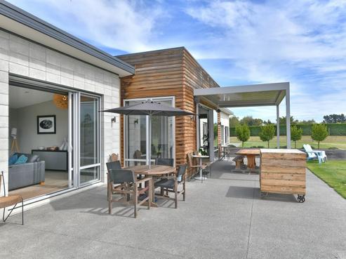 90 Mairaki Road, Fernside