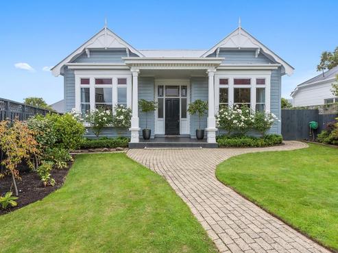 31 Highgate, Belleknowes