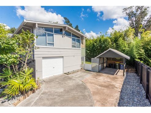 8 Longreach Drive, Sunnyvale
