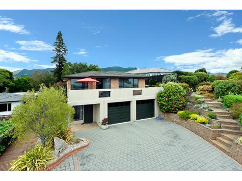 1 Crescent Street, Richmond