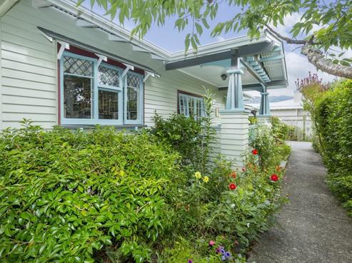 10 Sutherland Avenue, Silverstream