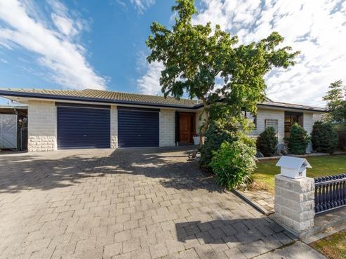 12 Lennox Place, Feilding
