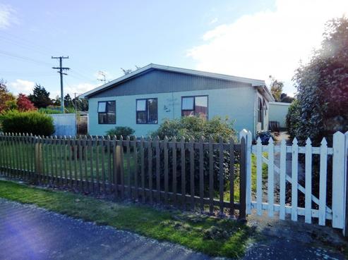 5658 West Coast Road, Springfield