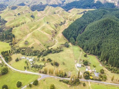 582 Ongo Road, Hunterville