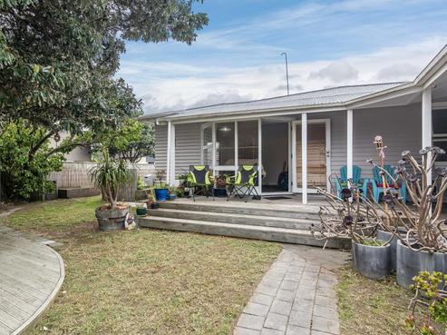 214 Manly Street, Paraparaumu Beach