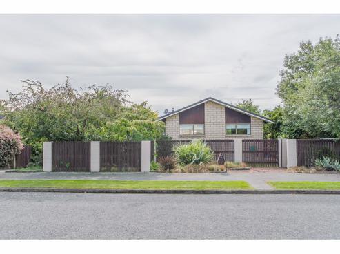 9 Huxley Street, Gleniti