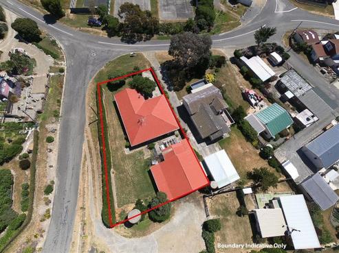 13 Lindsay Terrace, Motunau
