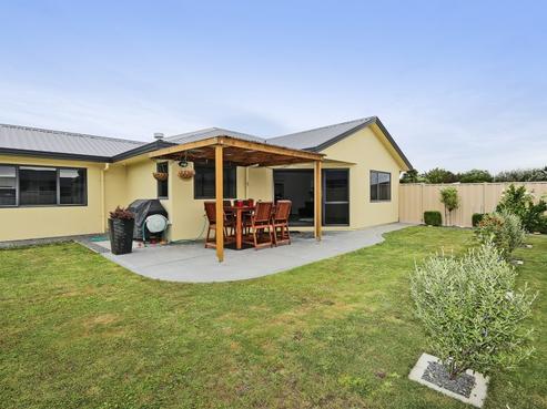 401 Southland Place, Raureka