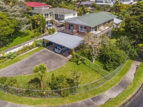 38 Beaubank Road, Kelston