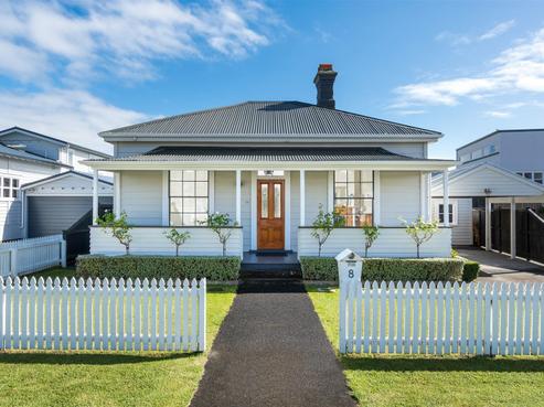 8 Tennyson Street, Northcote Point