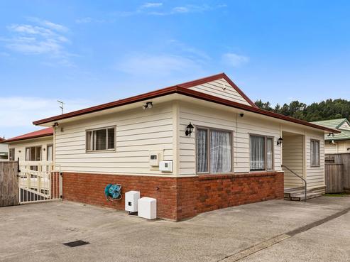 9 Watkins Grove, Taita