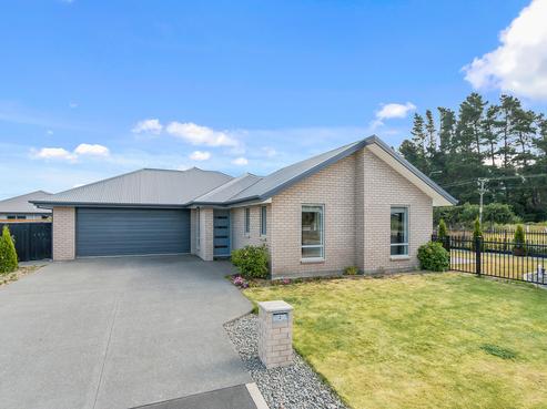 2 Maltby Drive, Rolleston