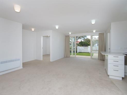 4/100 Edinburgh Street, Pukekohe