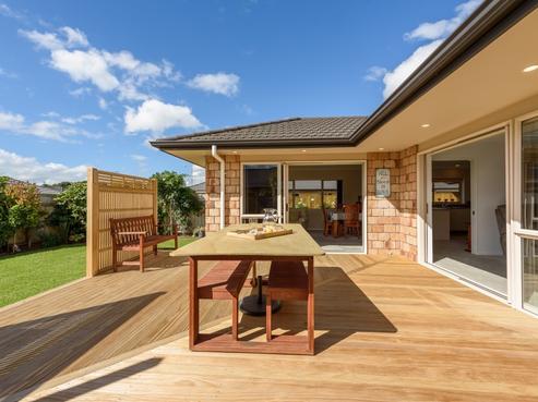 5 Gandalf Crescent, Paraparaumu