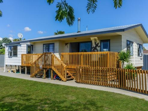212B Lumsden Road, Akina