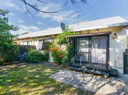 2/709 Alexandra Street, Parkvale