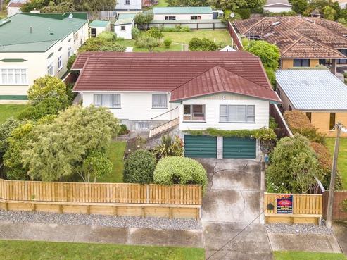 43 Peakes Road, Springvale