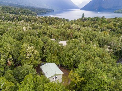 24 Lake Road, St Arnaud