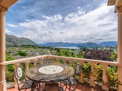 143 Stone Street, Wanaka