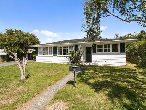 99 Tirohanga Road, Tirohanga