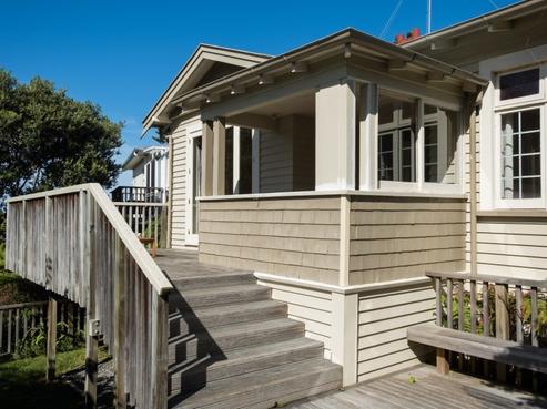 39 Coote Road, Napier Hill