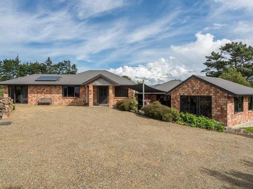 303 Saint Marys Road, Waipu