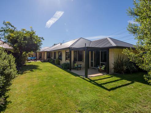 3 Henridge Place, Avonhead