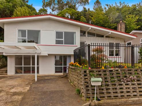 24 Holborn Drive, Stokes Valley