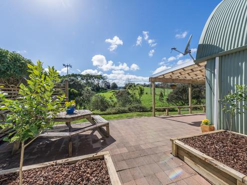 26 Rogan Avenue, Helensville