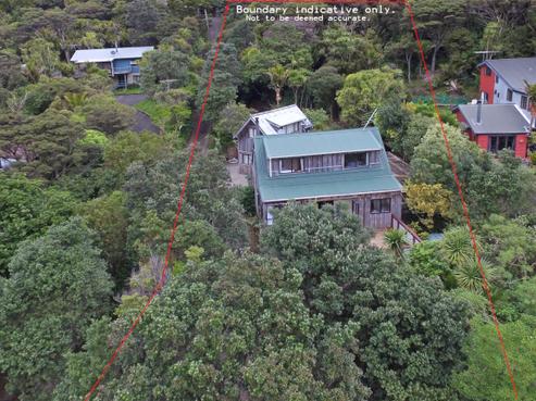 67 Glenesk Road, Piha