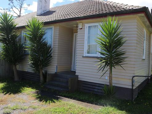 27 Porritt Street, Paeroa