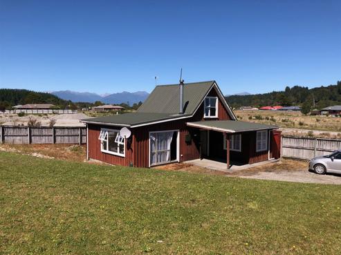 22 Pine Tree Road, Kaniere