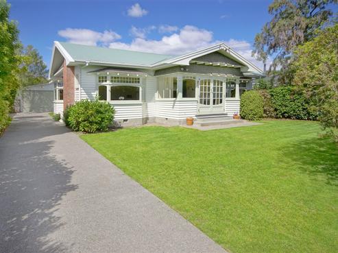 24 Stenness Avenue, Somerfield