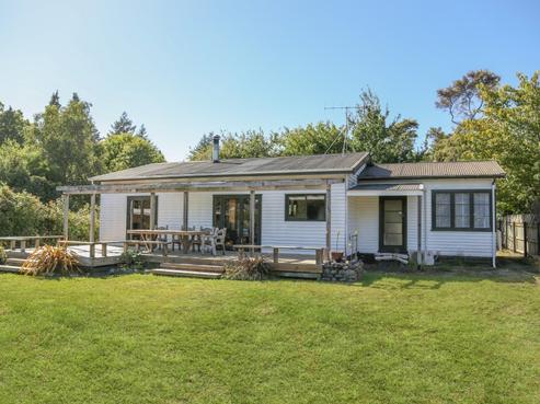 9 Te Aho Road, Turangi