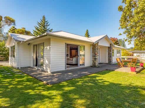 62A Plateau Road, Te Marua