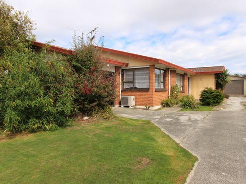 9 Seddon Place, Kingswell