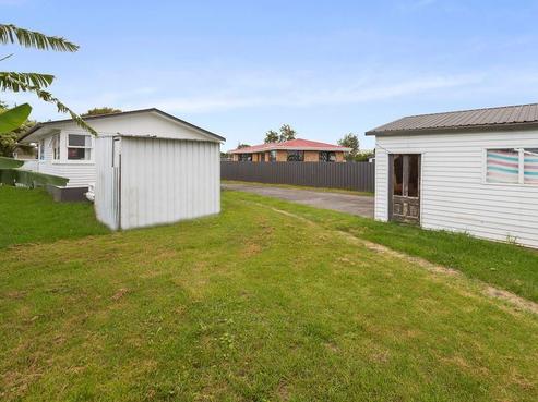 36 Kairanga Street, Mangere East